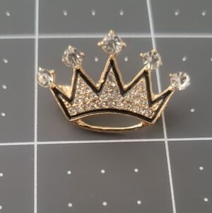 Gold Crown Ring with Crystals